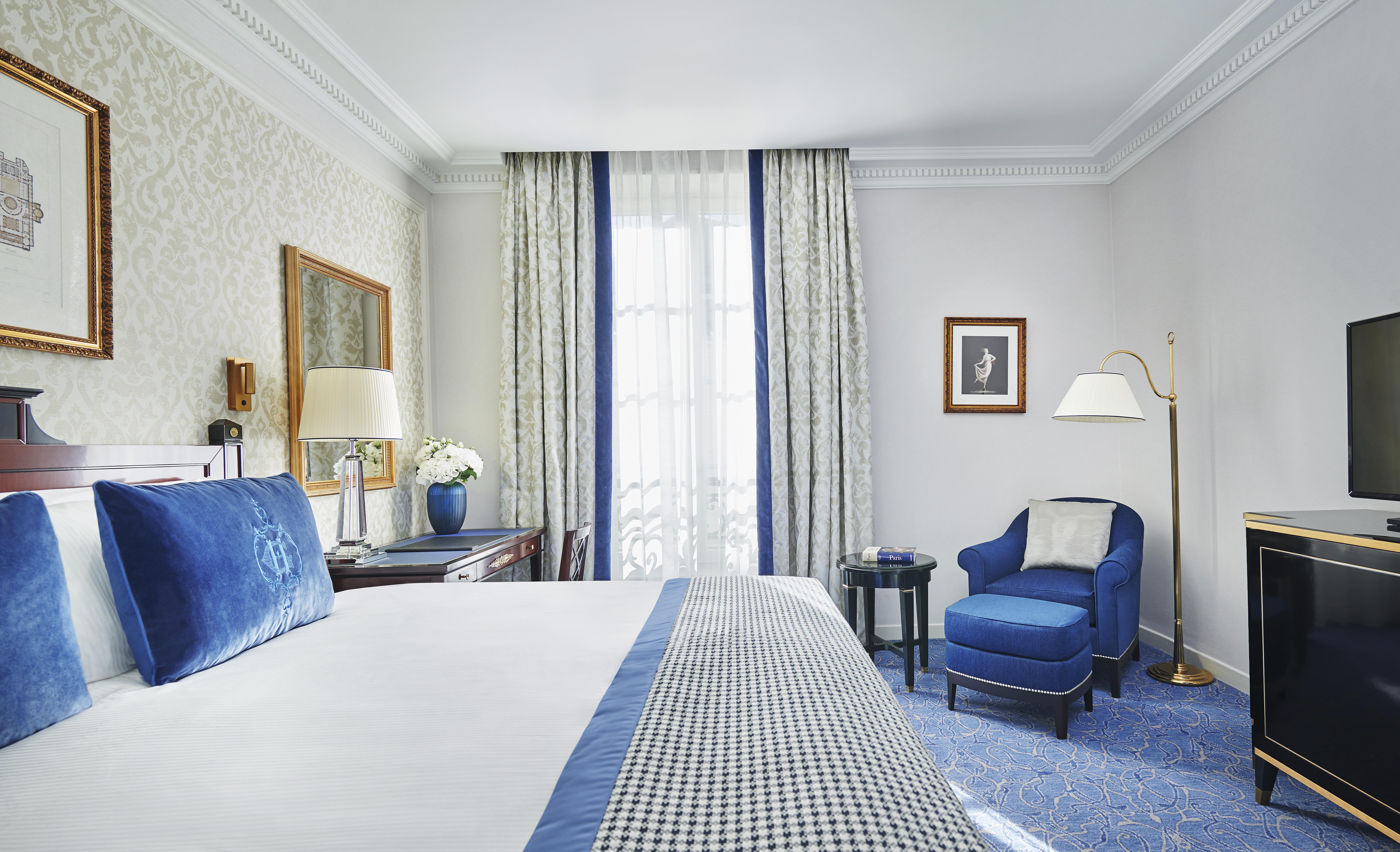Intercontinental Paris Le Grand By Ihg Hotel Екстериор снимка A room at the hotel