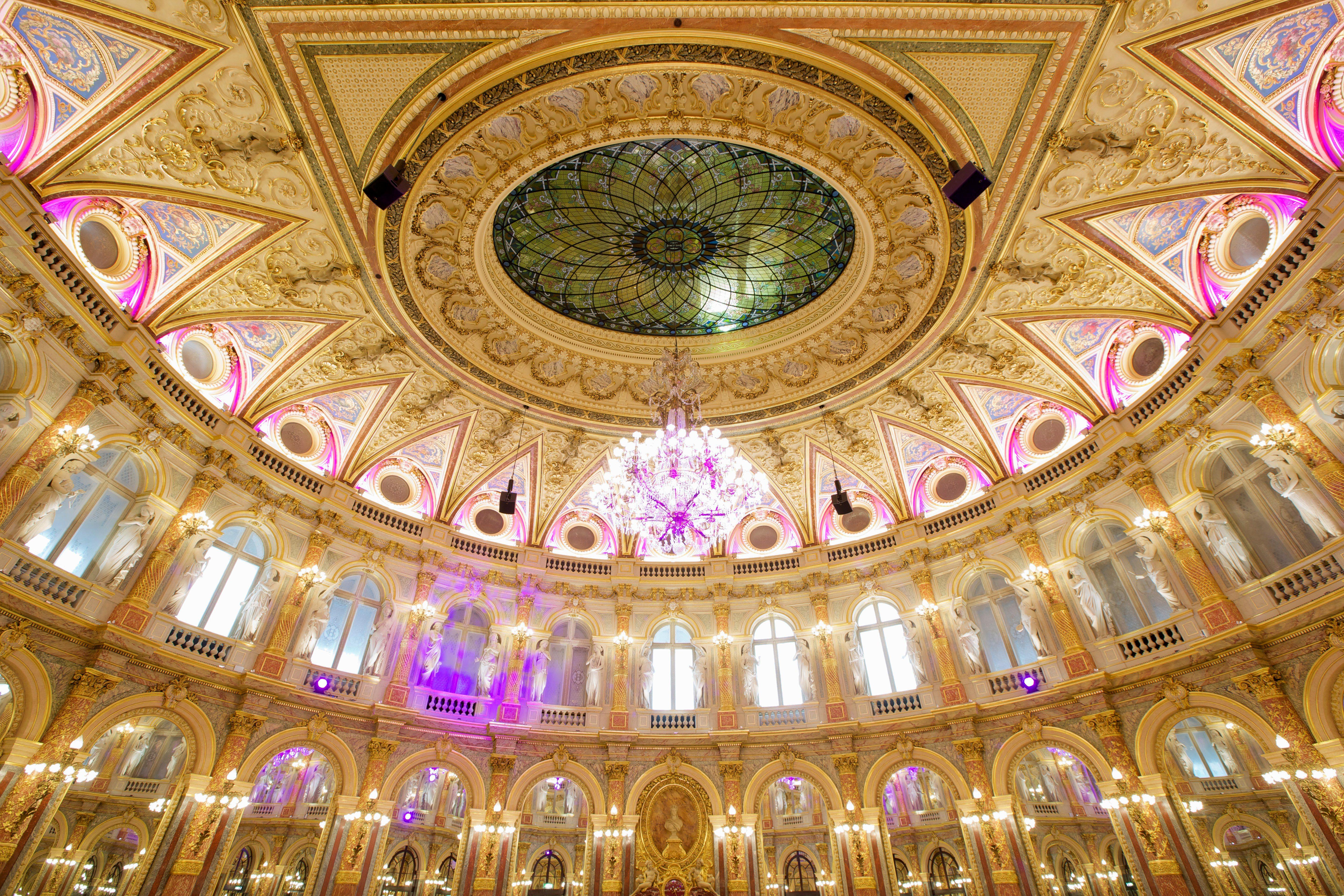 Intercontinental Paris Le Grand By Ihg Hotel Екстериор снимка The ceiling of the main hall